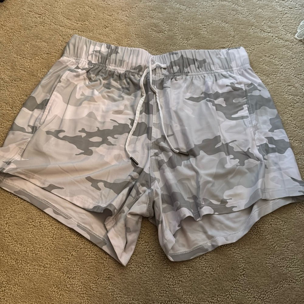 Athletic works white camo shorts